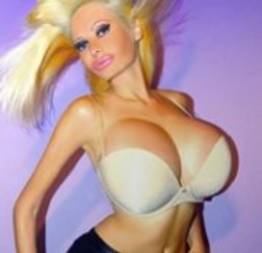 A nova boneca sexual da vida real
