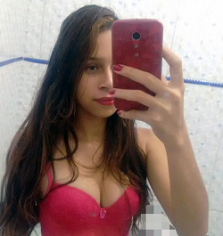 Silvia pinheiro novinha do corpinho esculpido sensualizando peladinha
