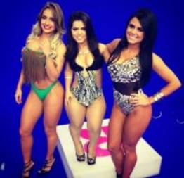 Karina Lemos a anã gostosa do panico na band