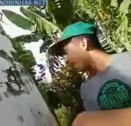Traficantes do Rio fodendo a moradora casada 