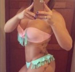Babi rossi mandando nudes pro namorado