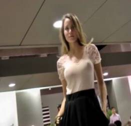 Gatinhas desfilaram e mostraram que tem muito conteudo - mulher transando