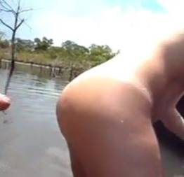 Levando a esposa do corno pra pescar - porno4 - vídeos pornô gratuito