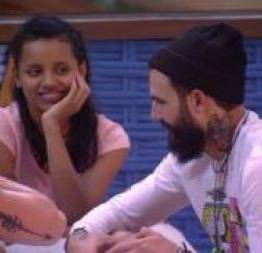 Gleice e wagner do bbb18 se esfregam na cama