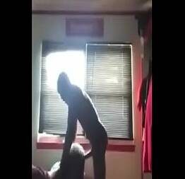 Brocador fode intensamente a gordinha da namorada