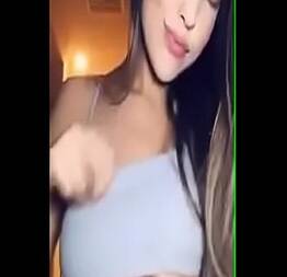 Qual o nome dela whats her name